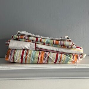 Wamsutta - Multicolored Striped Twin Sheet Set